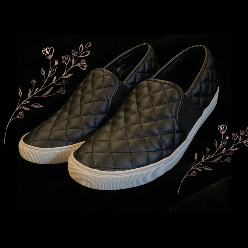 Steve Madden Quilted Sneakers